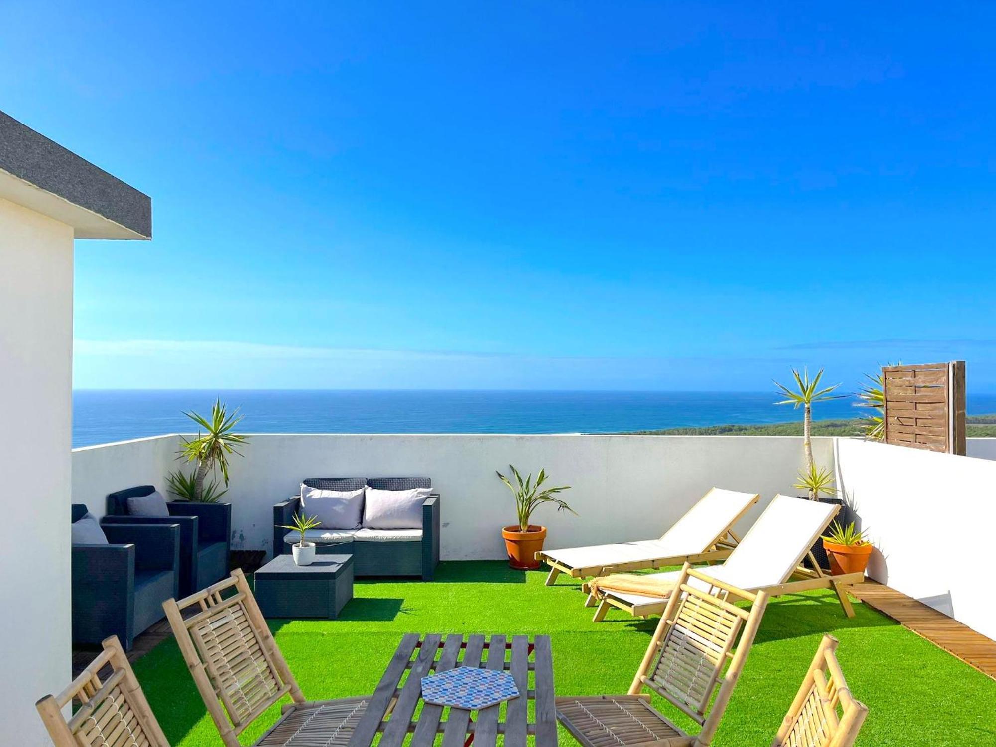 Apartamento Nazaré Ocean Flat - Private Rooftop Terrace BBQ Exterior foto