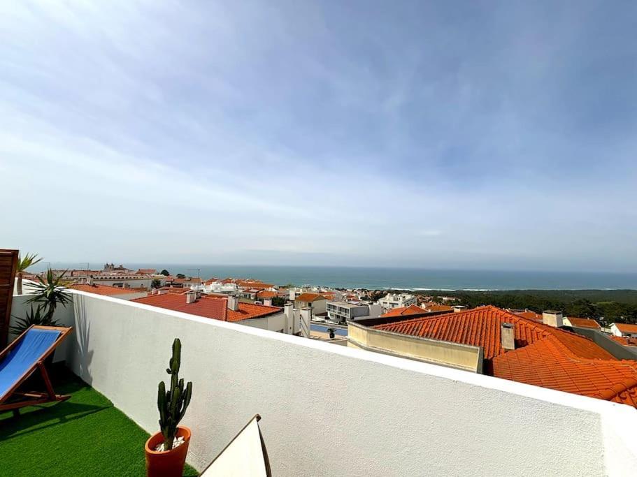 Apartamento Nazaré Ocean Flat - Private Rooftop Terrace BBQ Exterior foto