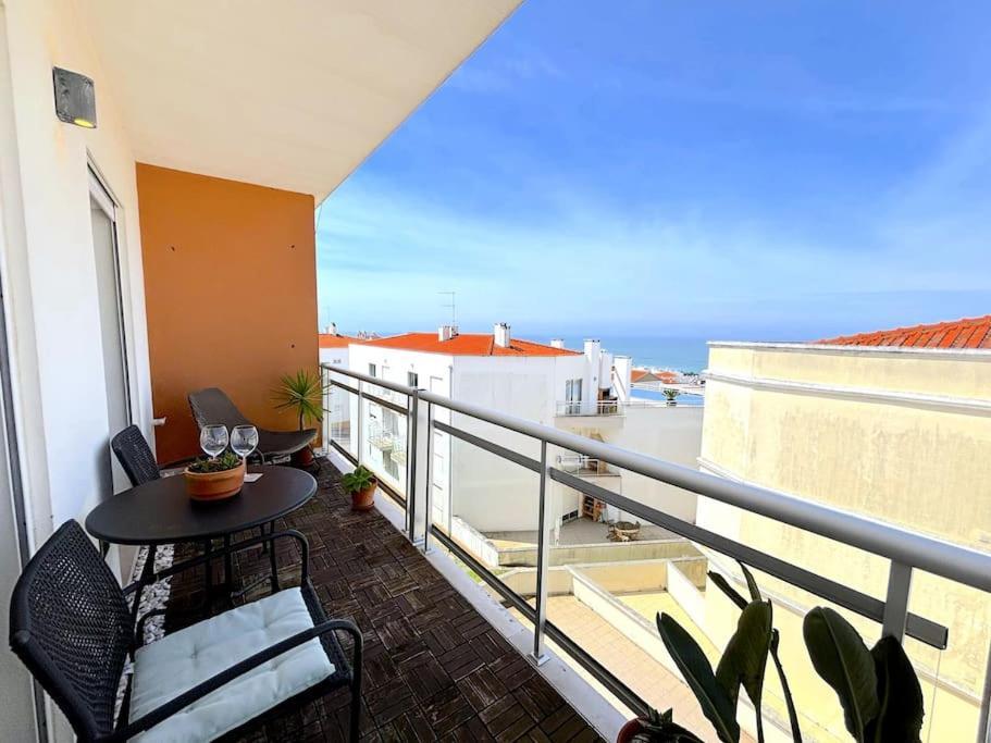 Apartamento Nazaré Ocean Flat - Private Rooftop Terrace BBQ Exterior foto